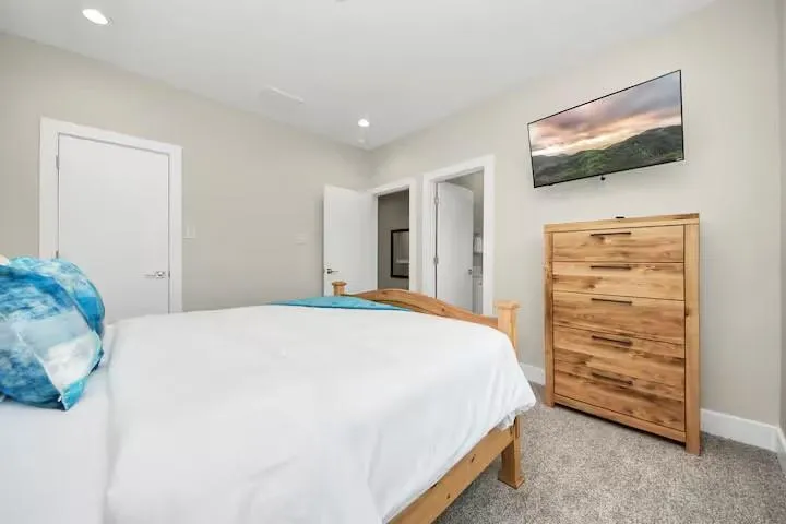 5935 Beall St A/D Street Houston, TX 77091