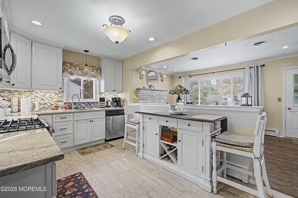 30 Bugle Court Toms River, NJ 08757
