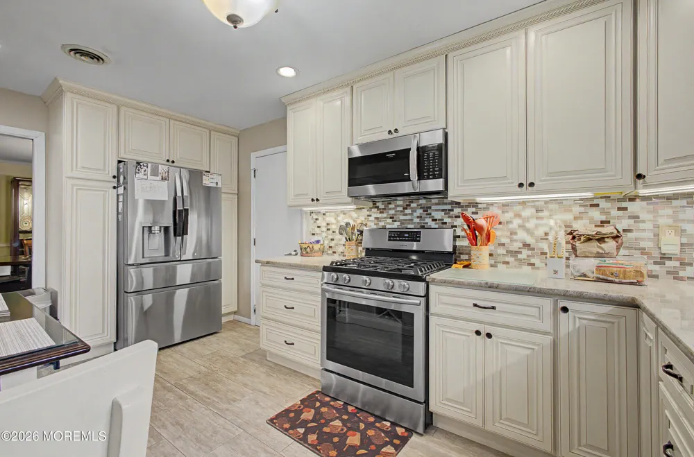 30 Bugle Court Toms River, NJ 08757