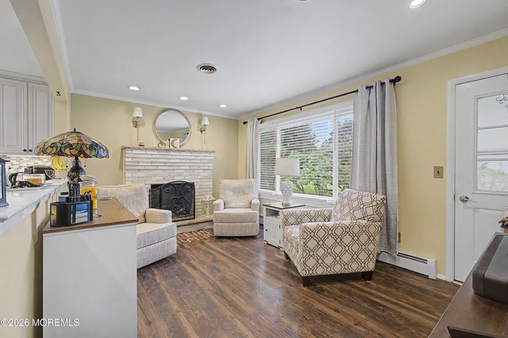 30 Bugle Court Toms River, NJ 08757
