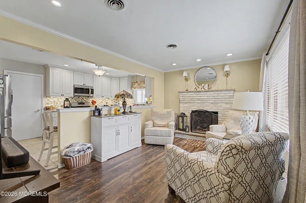 30 Bugle Court Toms River, NJ 08757