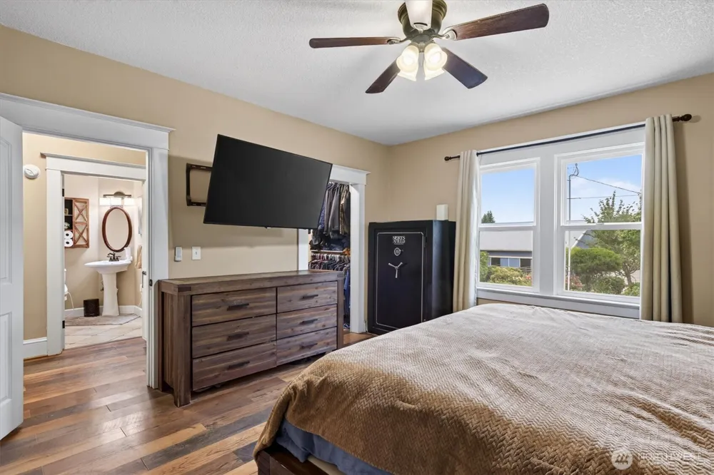 18606 NE 182nd Avenue Brush Prairie, WA 98606
