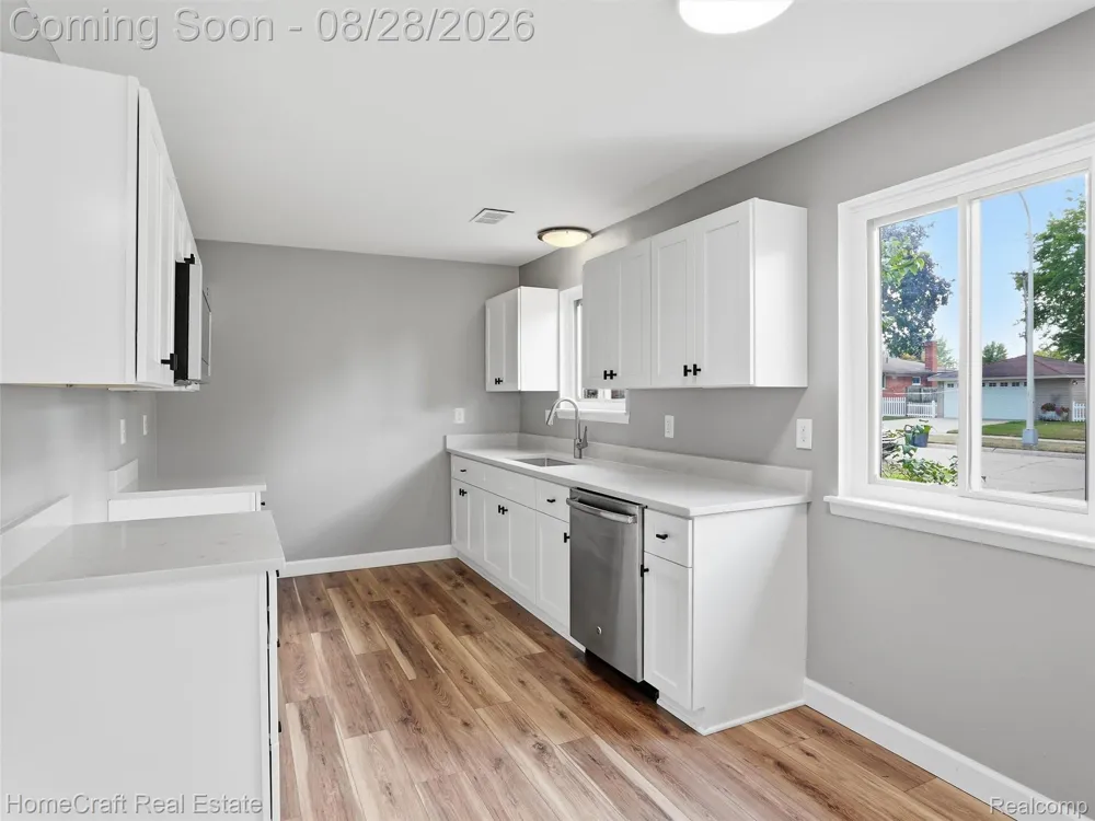 8360 HENRY RUFF ROAD Westland City, MI 48185
