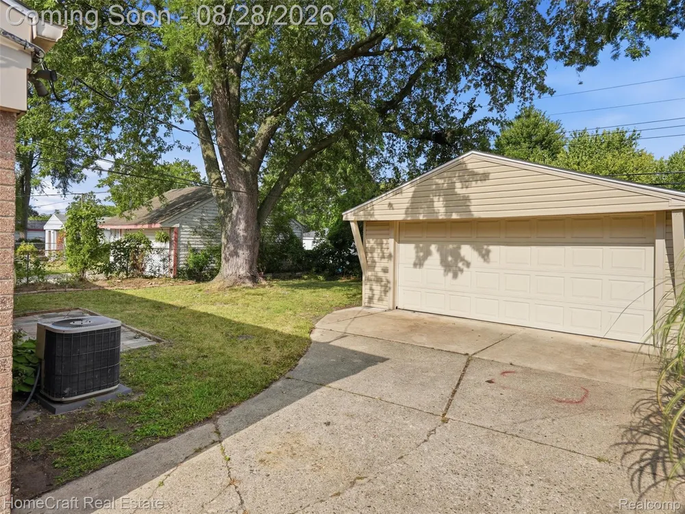 8360 HENRY RUFF ROAD Westland City, MI 48185