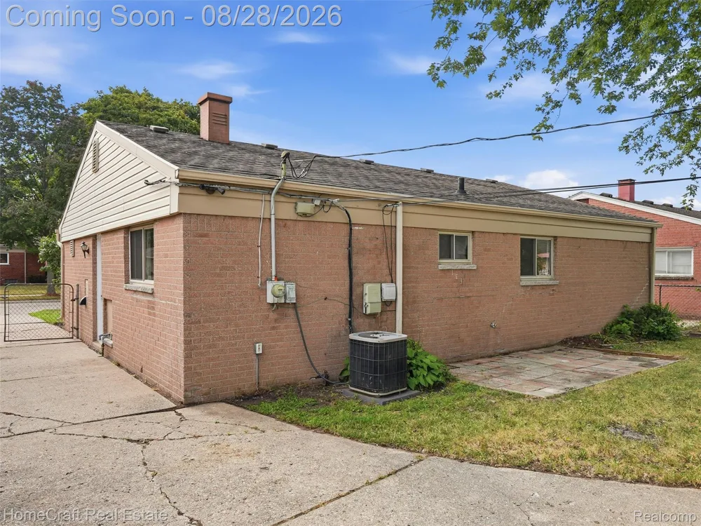 8360 HENRY RUFF ROAD Westland City, MI 48185