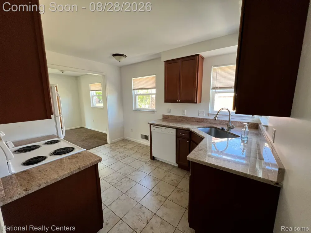 29636 Orangelawn Street Livonia City, MI 48150