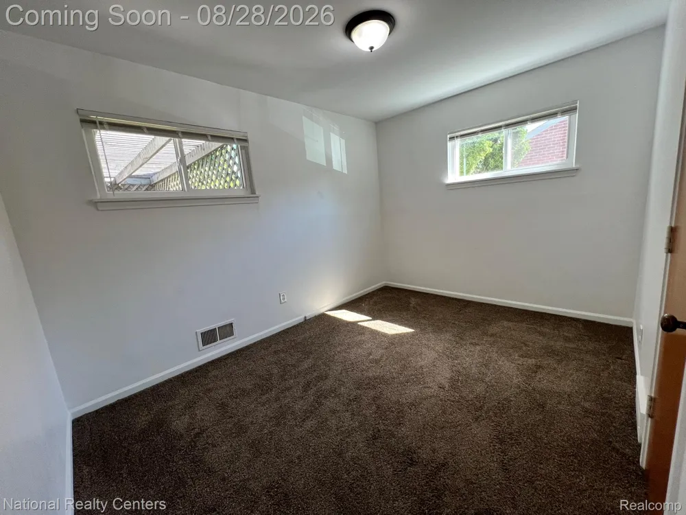 29636 Orangelawn Street Livonia City, MI 48150
