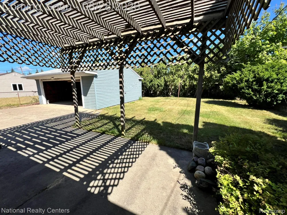 29636 Orangelawn Street Livonia City, MI 48150
