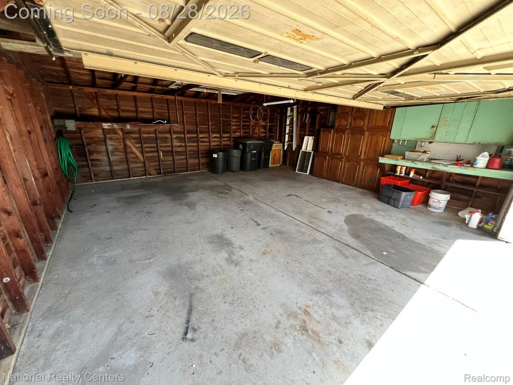 29636 Orangelawn Street Livonia City, MI 48150
