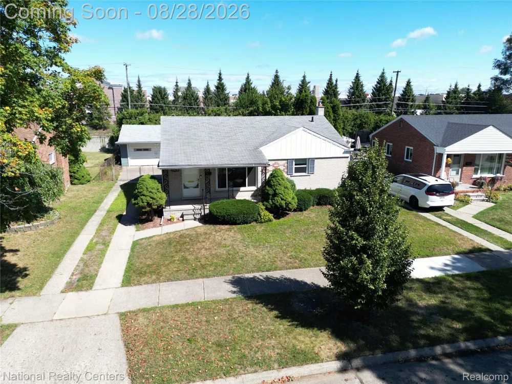 29636 Orangelawn Street Livonia City, MI 48150