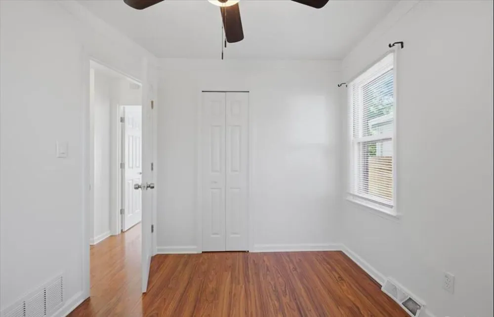 22761 Purdue Avenue Farmington Hills City, MI 48336