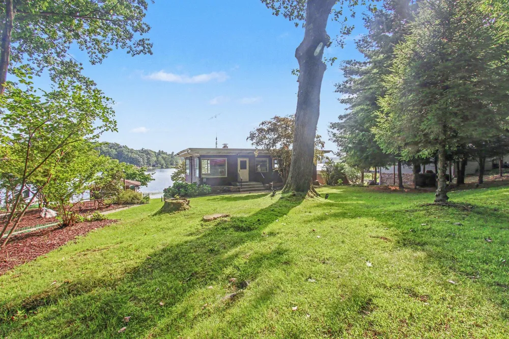 51834 Co Rd 384 Columbia Township, MI 49056