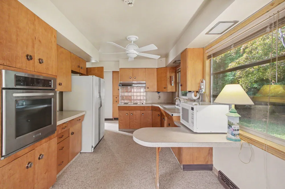 51834 Co Rd 384 Columbia Township, MI 49056
