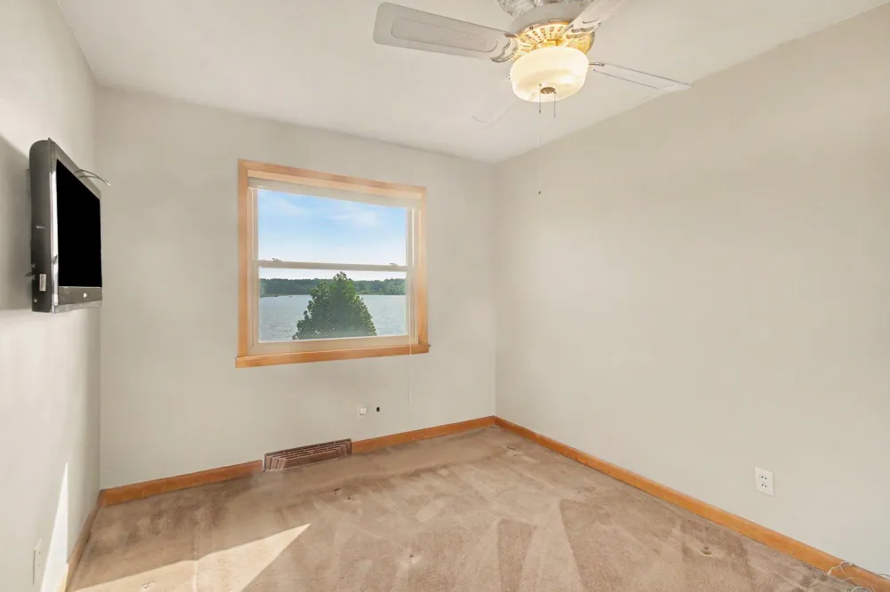 51834 Co Rd 384 Columbia Township, MI 49056