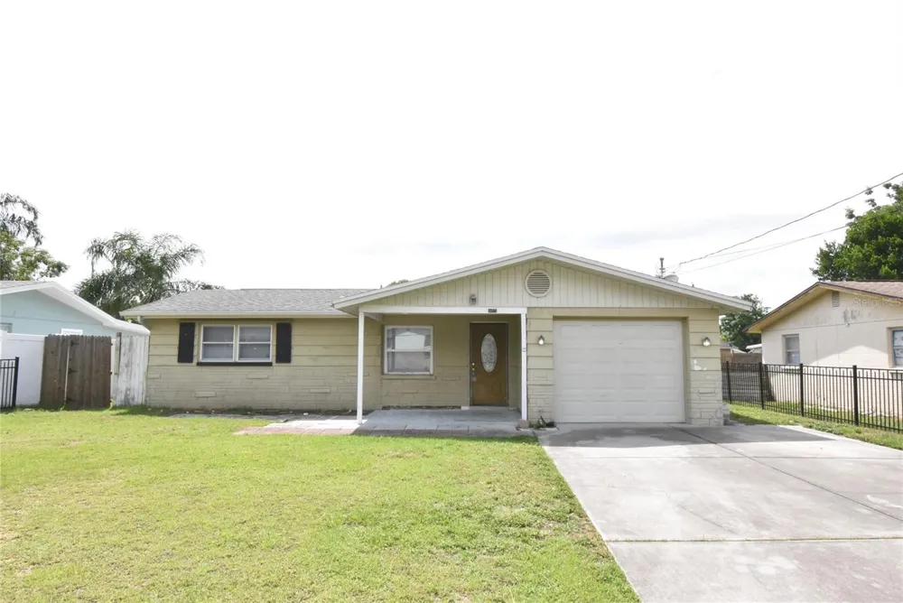 11025 PICKERING LANE Port Richey, FL 34668