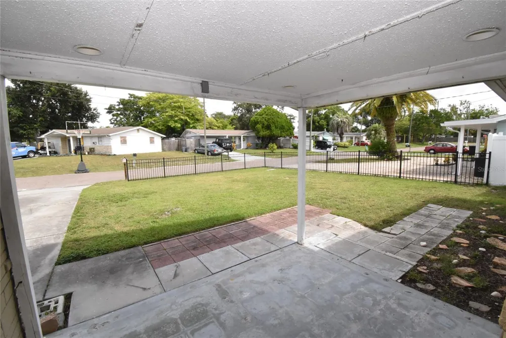 11025 PICKERING LANE Port Richey, FL 34668