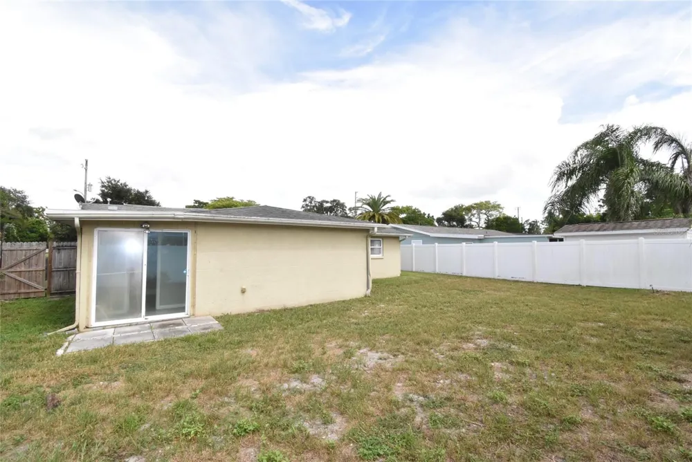 11025 PICKERING LANE Port Richey, FL 34668