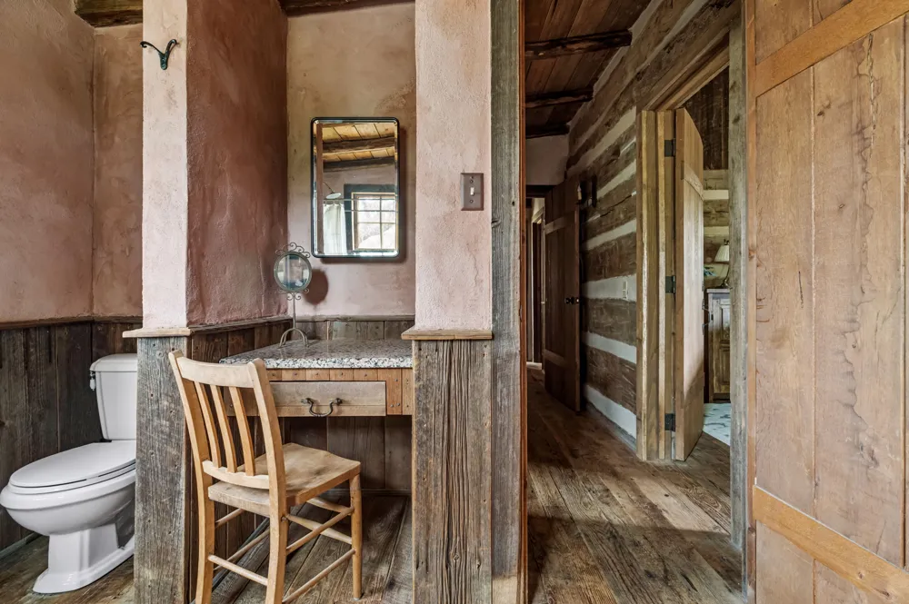 401 Clear Creek Lane Fredericksburg, TX 78624
