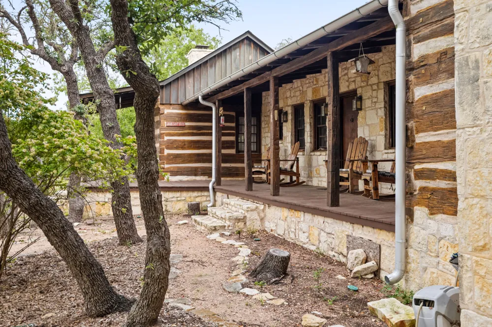 401 Clear Creek Lane Fredericksburg, TX 78624