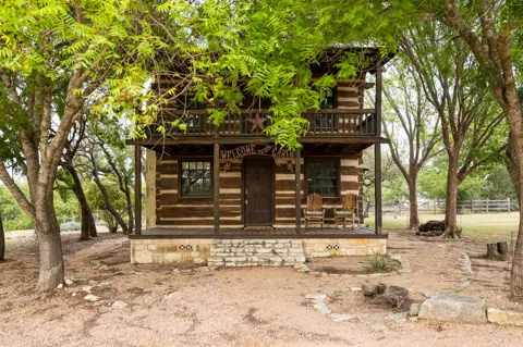 401 Clear Creek Lane
