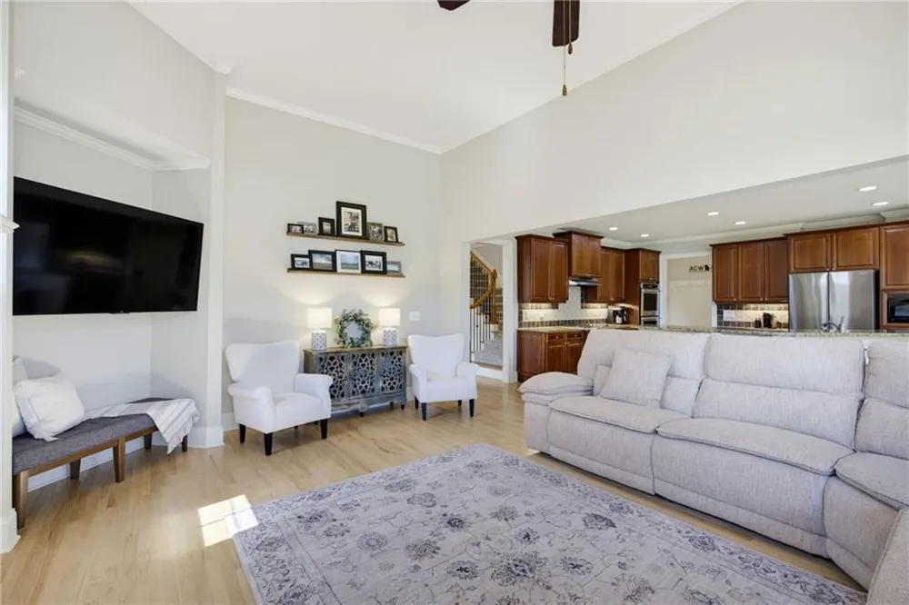 333 Golf Crest Drive Acworth, GA 30101