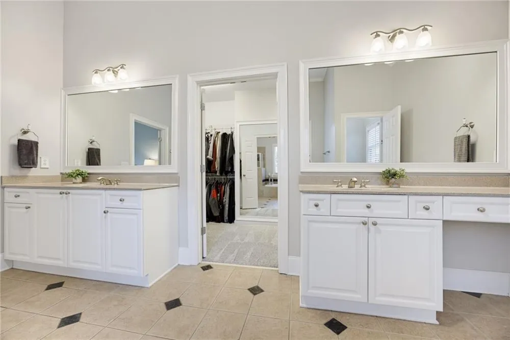 333 Golf Crest Drive Acworth, GA 30101