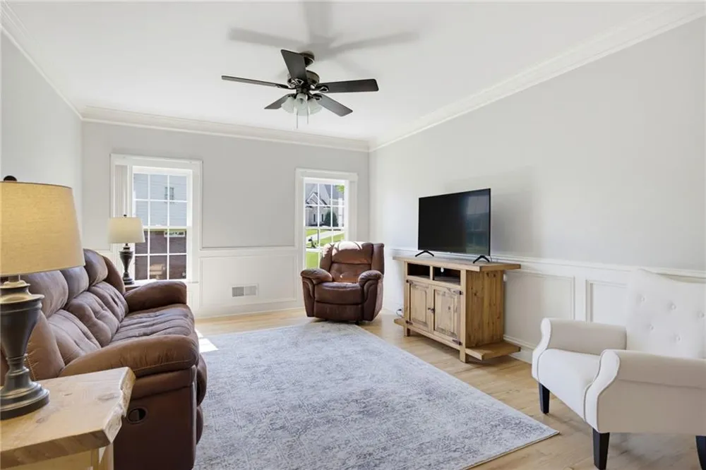 333 Golf Crest Drive Acworth, GA 30101