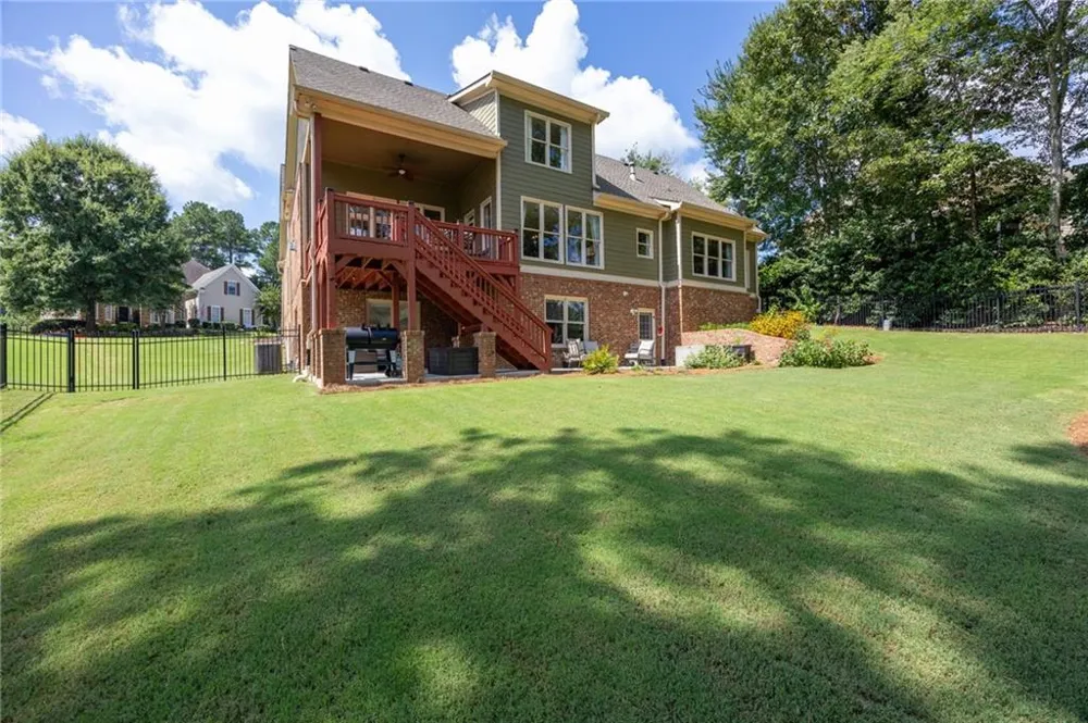 333 Golf Crest Drive Acworth, GA 30101