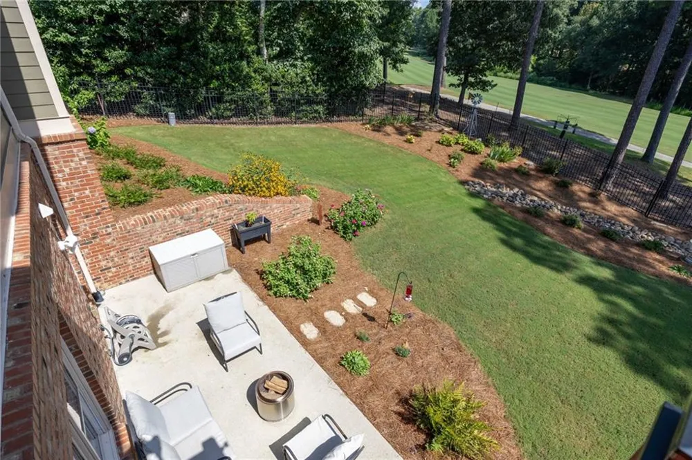 333 Golf Crest Drive Acworth, GA 30101