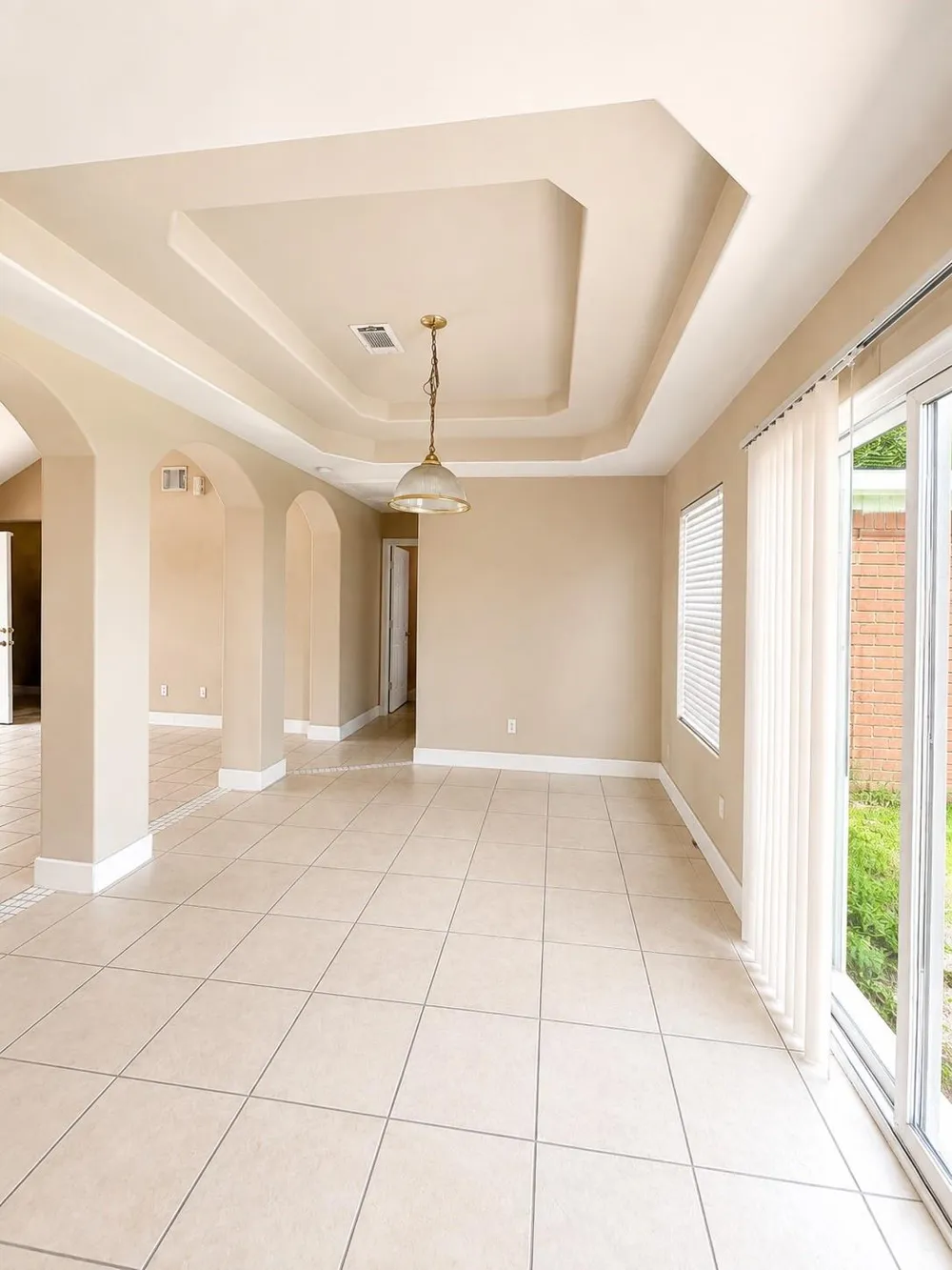 12607 Rio Bravo St Rosharon, TX 77583