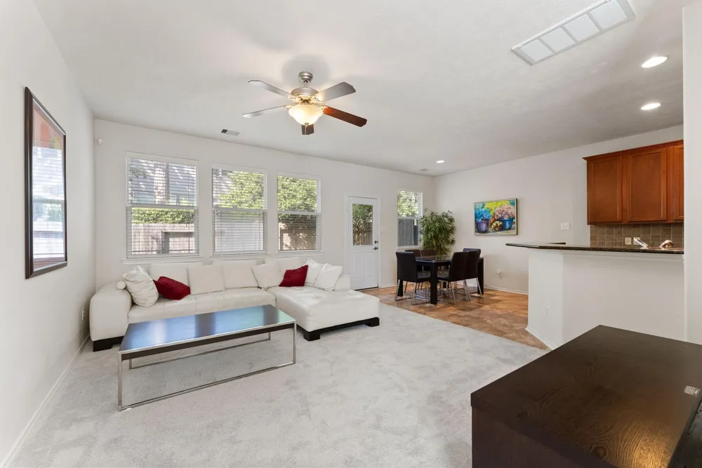 46 Whitekirk Place Magnolia, TX 77354