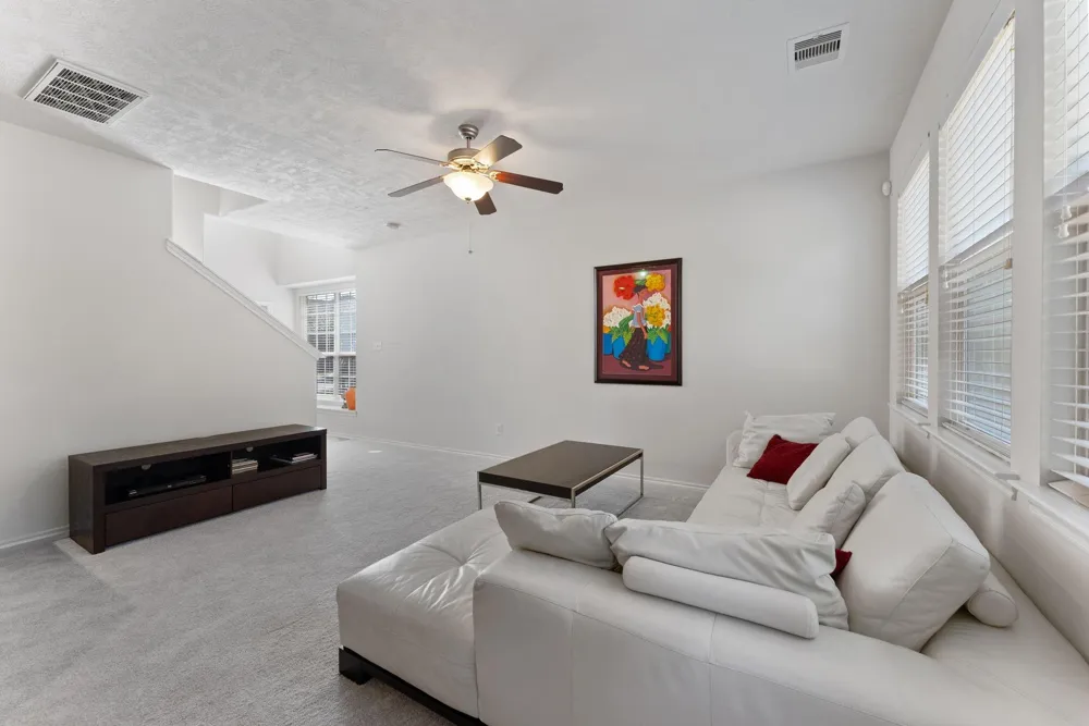 46 Whitekirk Place Magnolia, TX 77354