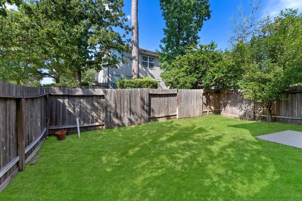 46 Whitekirk Place Magnolia, TX 77354