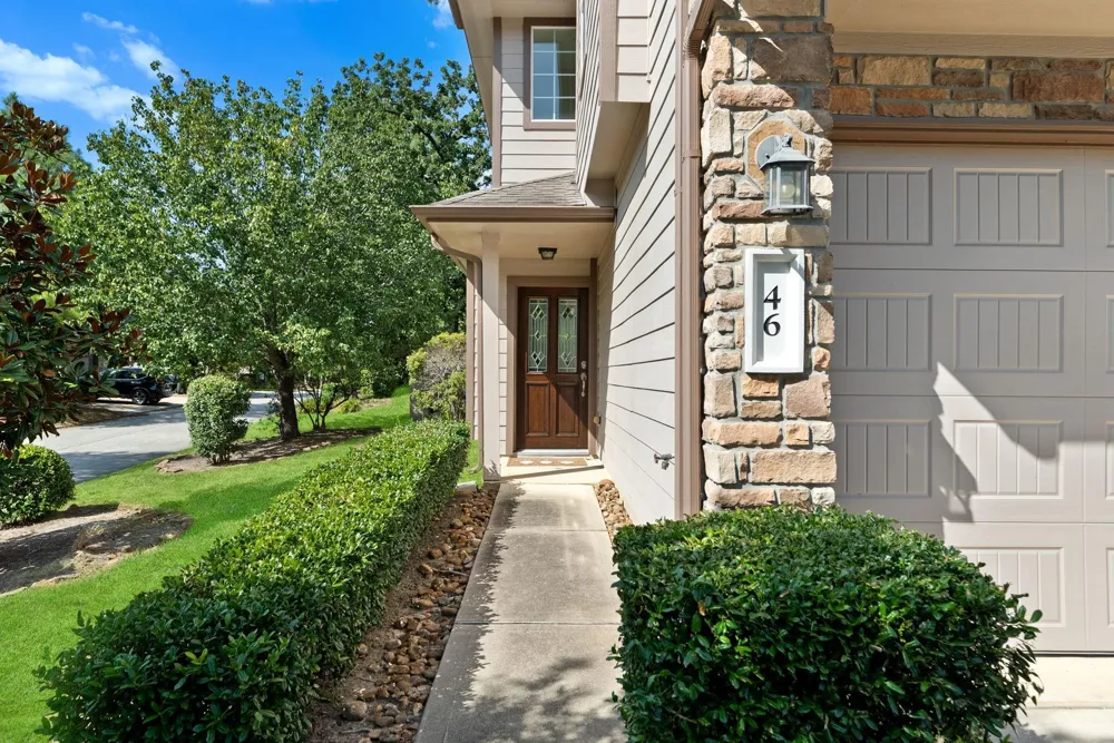 46 Whitekirk Place Magnolia, TX 77354