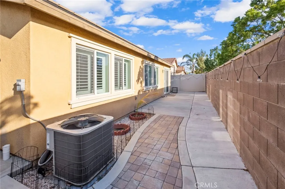 29421 Hazel Lake Elsinore, CA 92530
