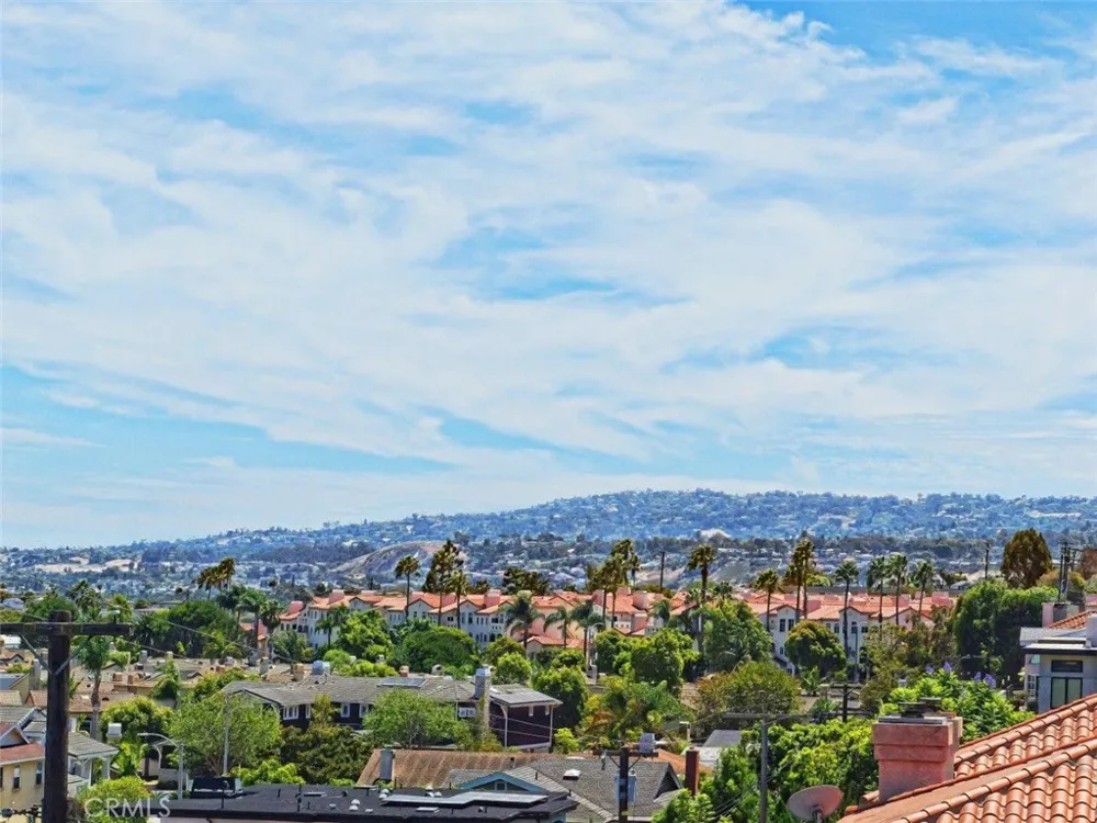 110 S Prospect Avenue #6 Redondo Beach, CA 90277