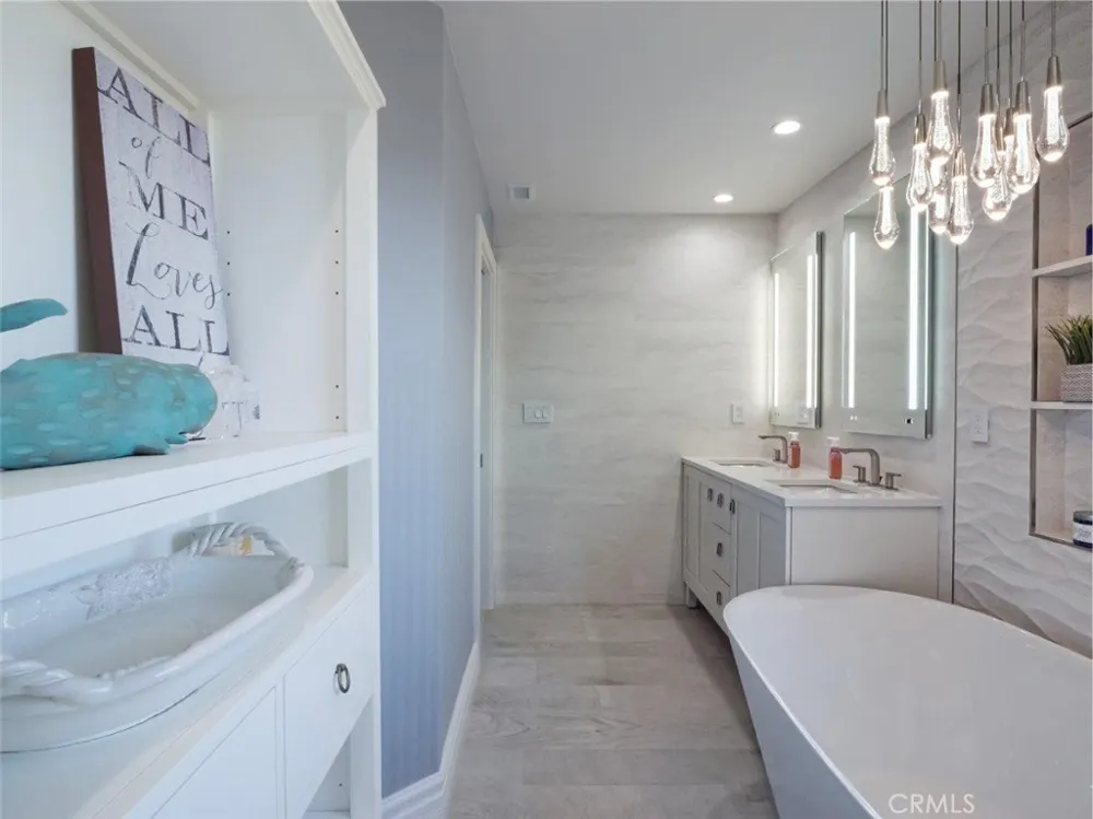 110 S Prospect Avenue #6 Redondo Beach, CA 90277