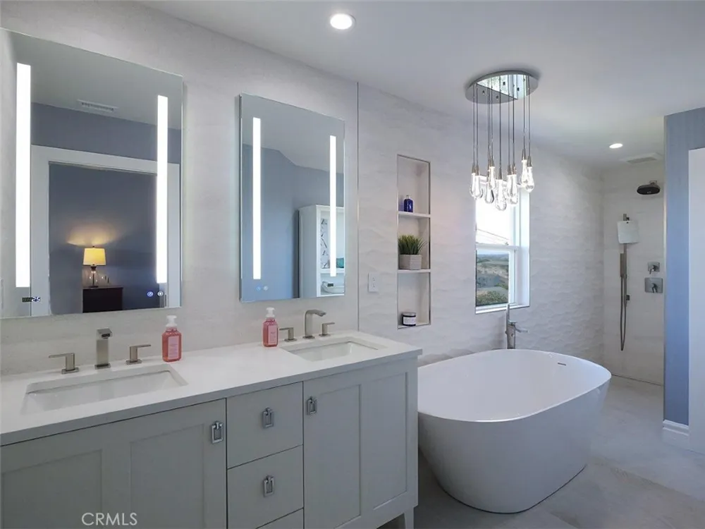 110 S Prospect Avenue #6 Redondo Beach, CA 90277