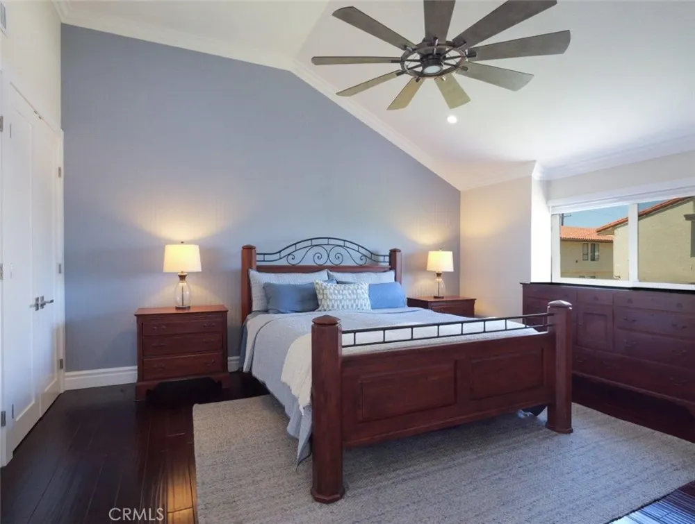 110 S Prospect Avenue #6 Redondo Beach, CA 90277