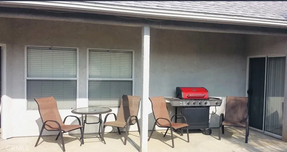 2559 E Fallbrook Fresno, CA 93720