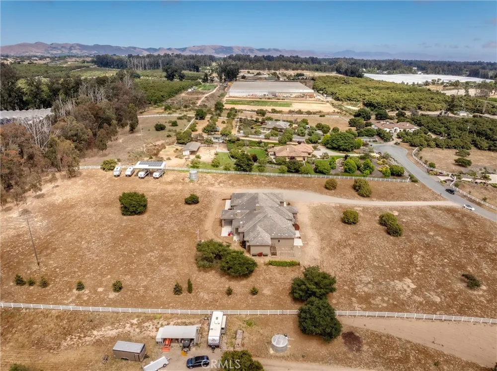 1950 Lemon Ranch Road Arroyo Grande, CA 93420