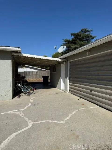 1425 W Hays Banning, CA 92220