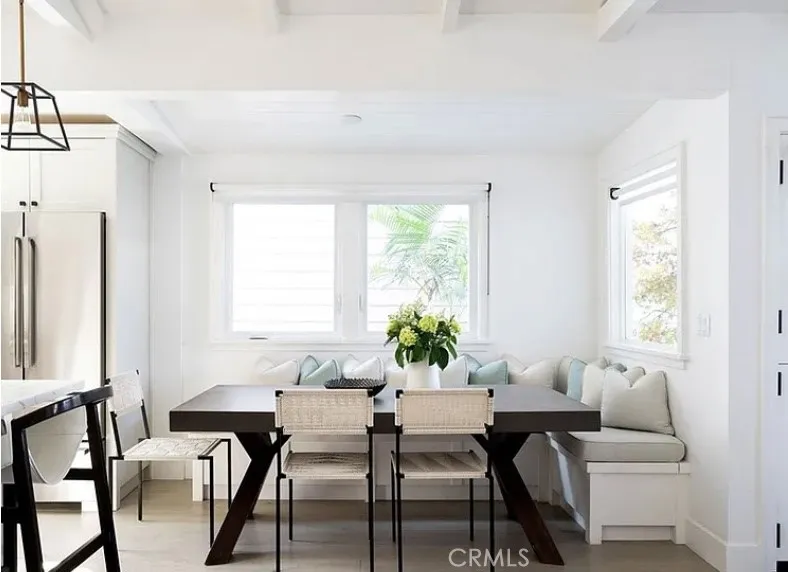 283 Chiquita Laguna Beach, CA 92651