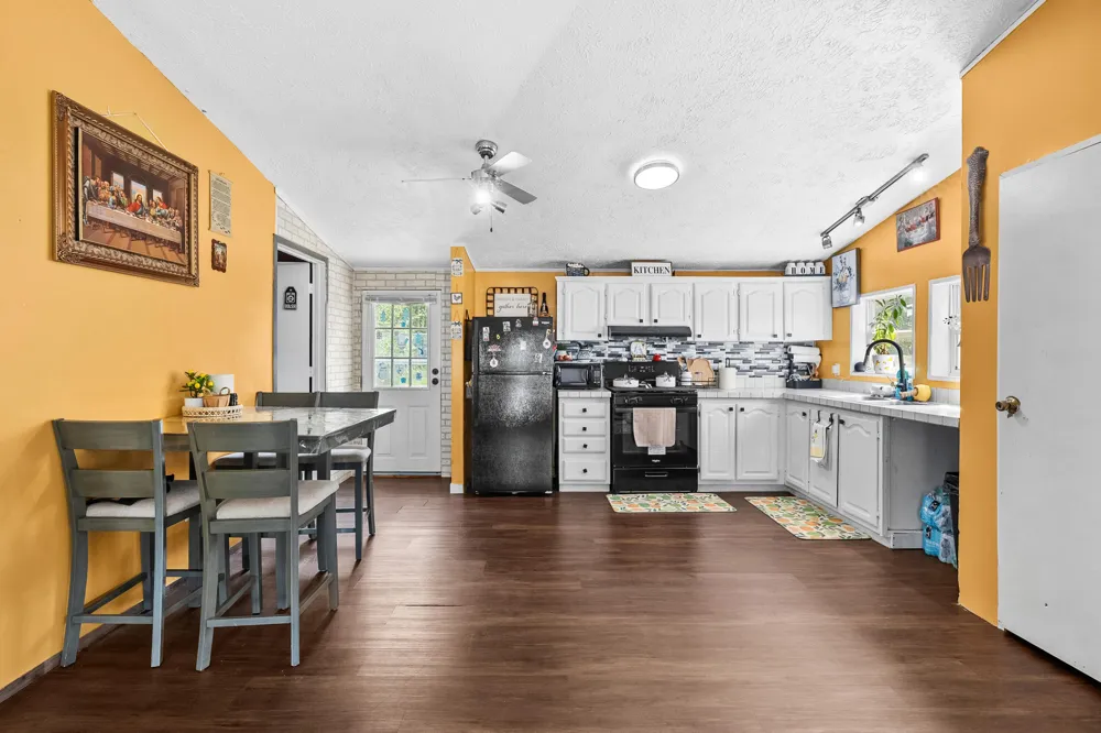 2002 Mount Olivet Road Kalamazoo, MI 49004