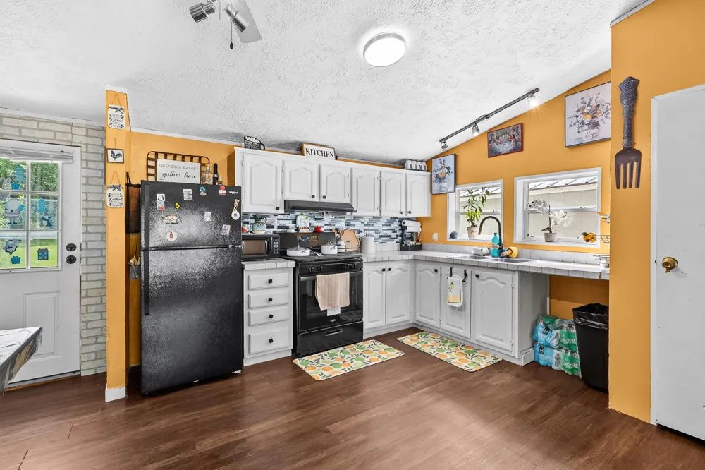 2002 Mount Olivet Road Kalamazoo, MI 49004