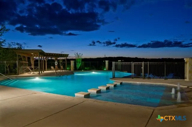 1867 Bella Vista Canyon Lake, TX 78133