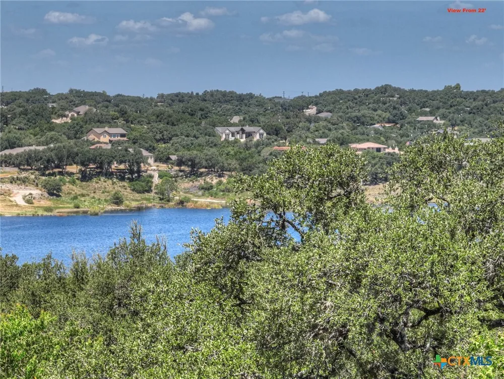 1867 Bella Vista Canyon Lake, TX 78133
