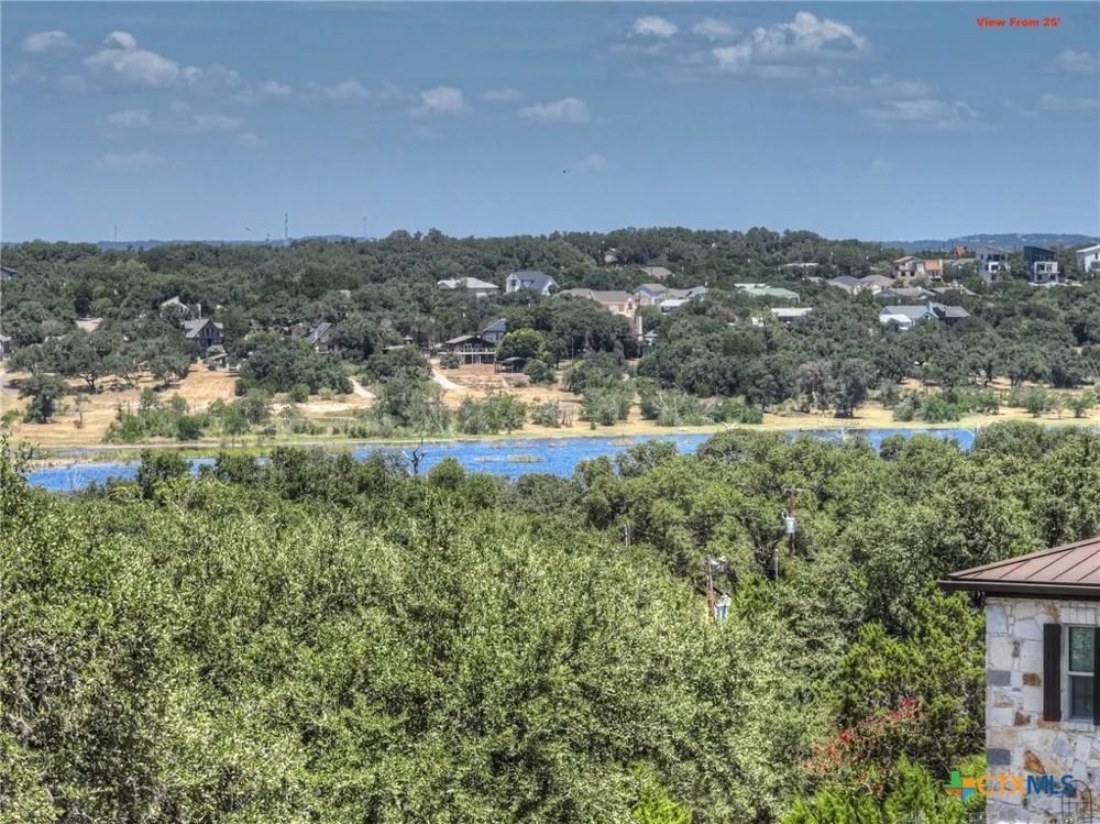 1867 Bella Vista Canyon Lake, TX 78133