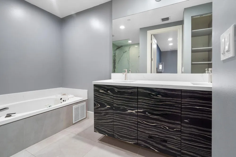 1123 NE 18TH AVENUE Fort Lauderdale, FL 33304
