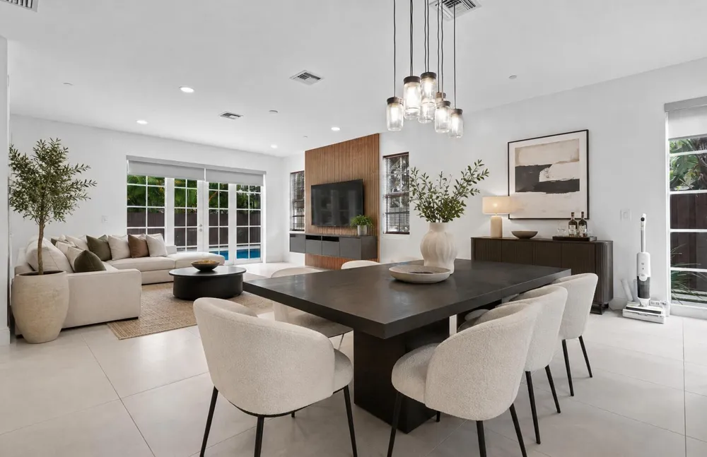 1123 NE 18TH AVENUE Fort Lauderdale, FL 33304